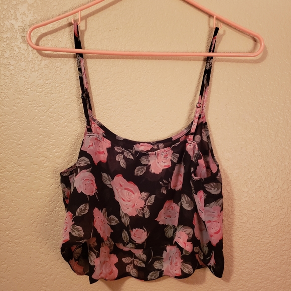 Forever 21 pink roses spaghetti strap crop top - Picture 2 of 5